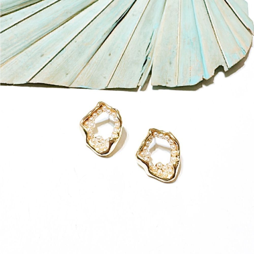 Geo pearl stud earrings S647